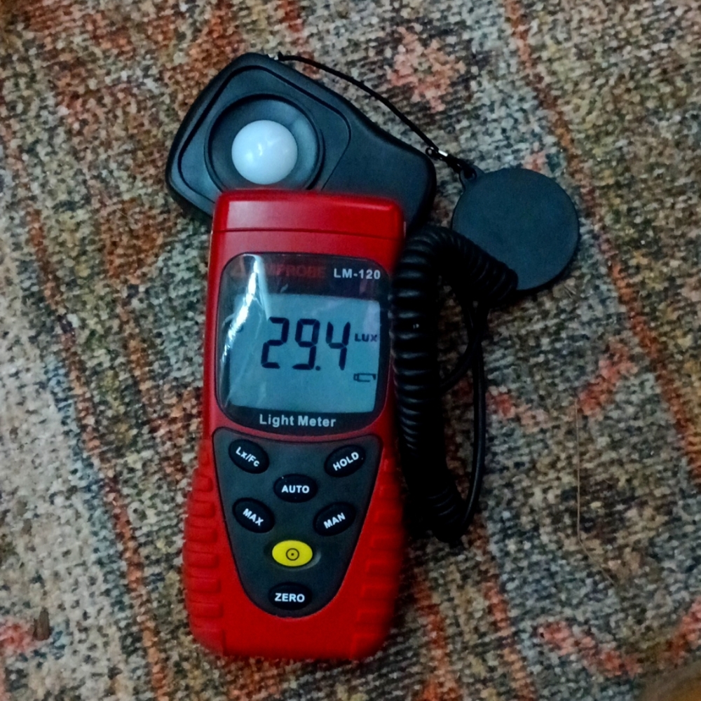 Amprobe  lm-120 light meter